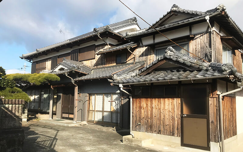 事例②:兄弟で共有相続→誰も住まないのに名義だけ分けてトラブルに